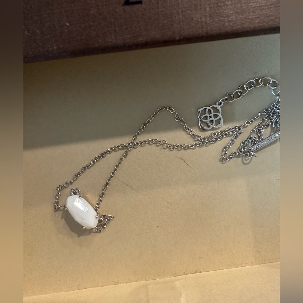 Kendra Scott Necklace